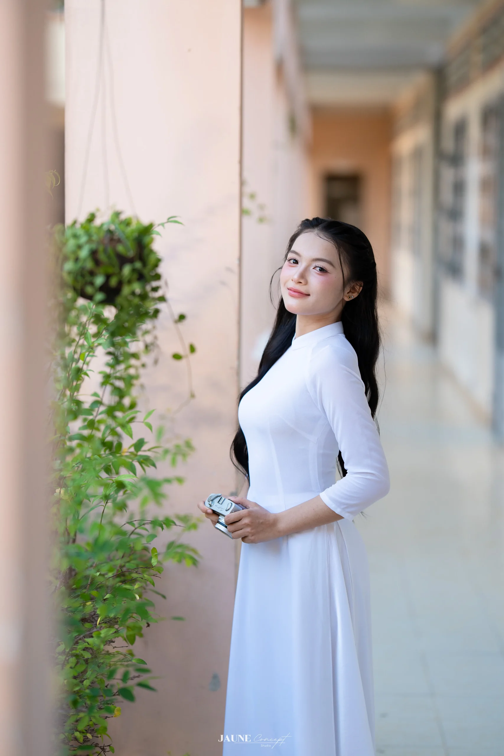Bảng giá chụp hình kỷ yếu 6 JAU02334