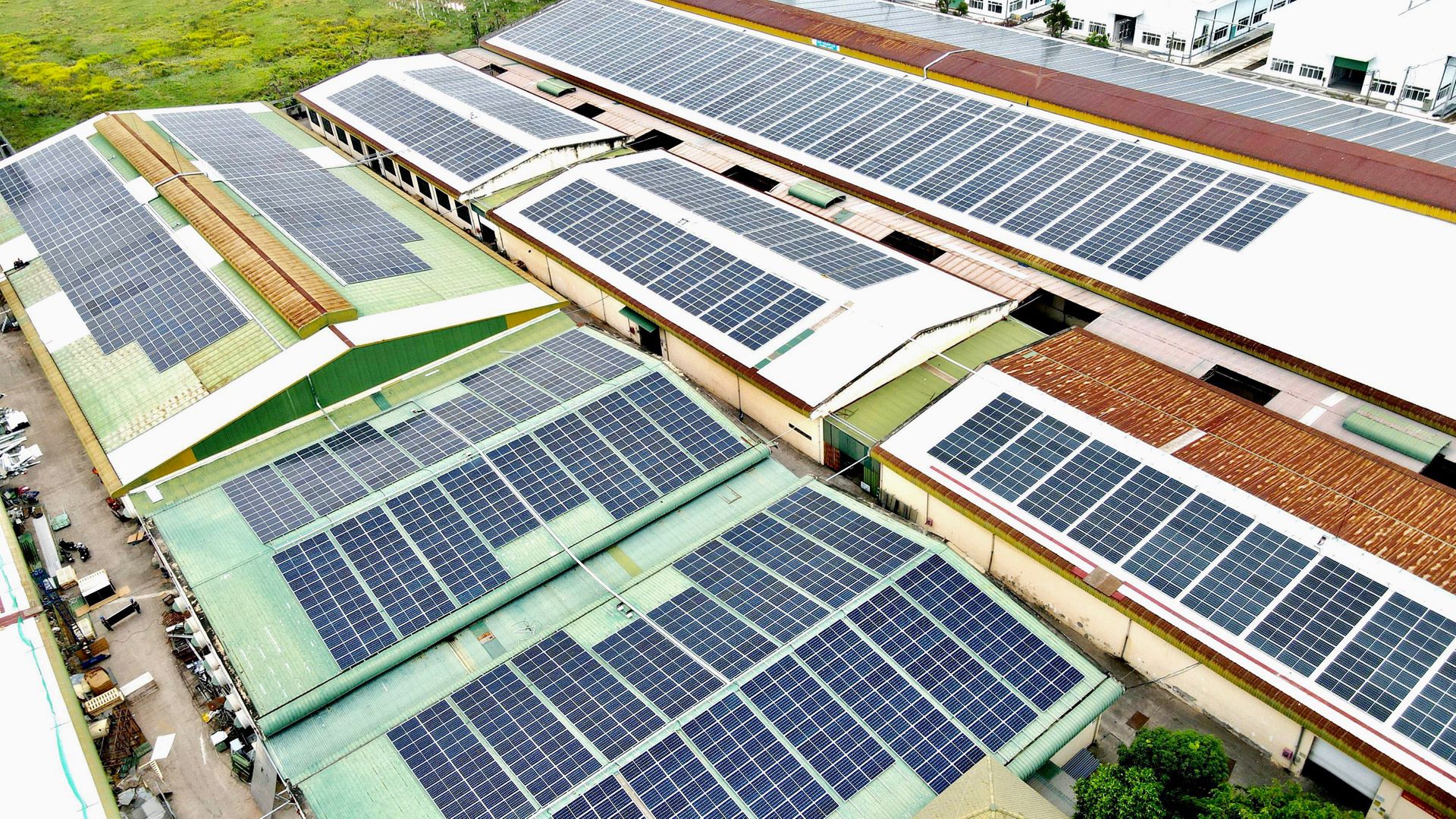 758454368c607d3e2471 20240820080527 uiegs - Điện mặt trời cho gia đình & doanh nghiệp